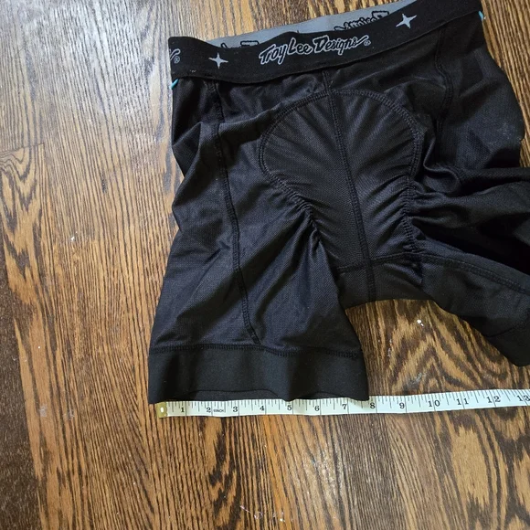 Troy Lee Designs Padded Cycling Chamois Liner Shorts Black Mens 28 Runs Small - Picture 7 of 8